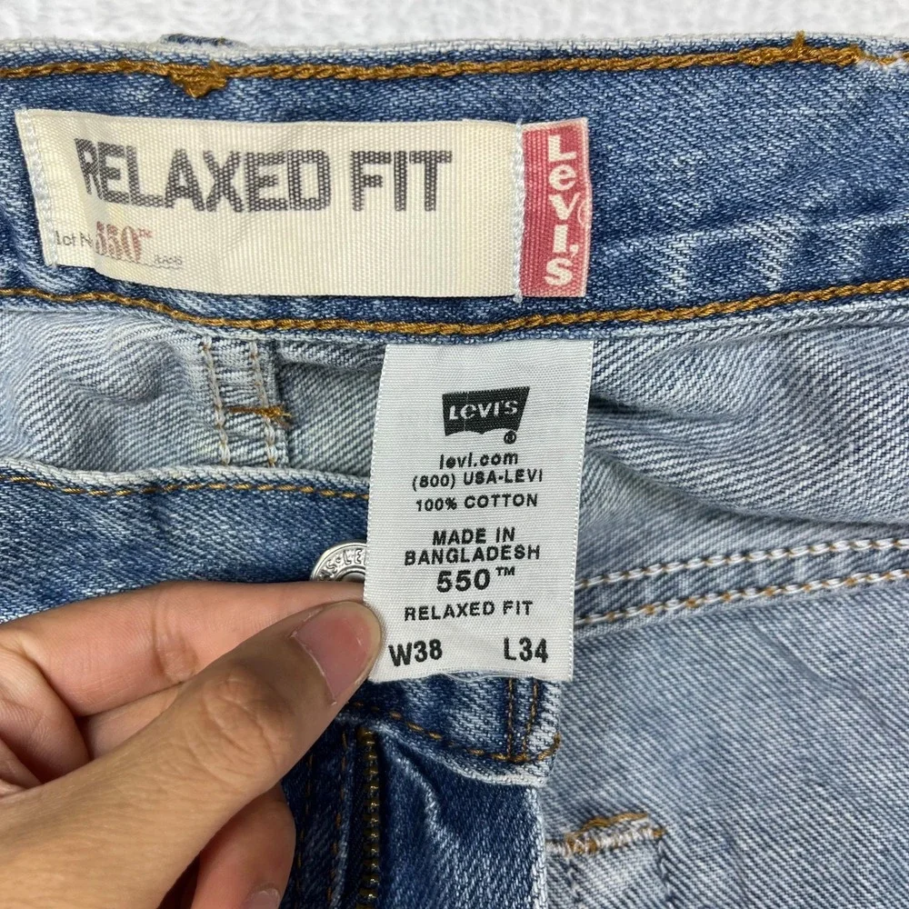 Levi's 550 Relaxed‎ Fit Straight Jeans Men's Blue Denim Mid Rise Classic - 37X32